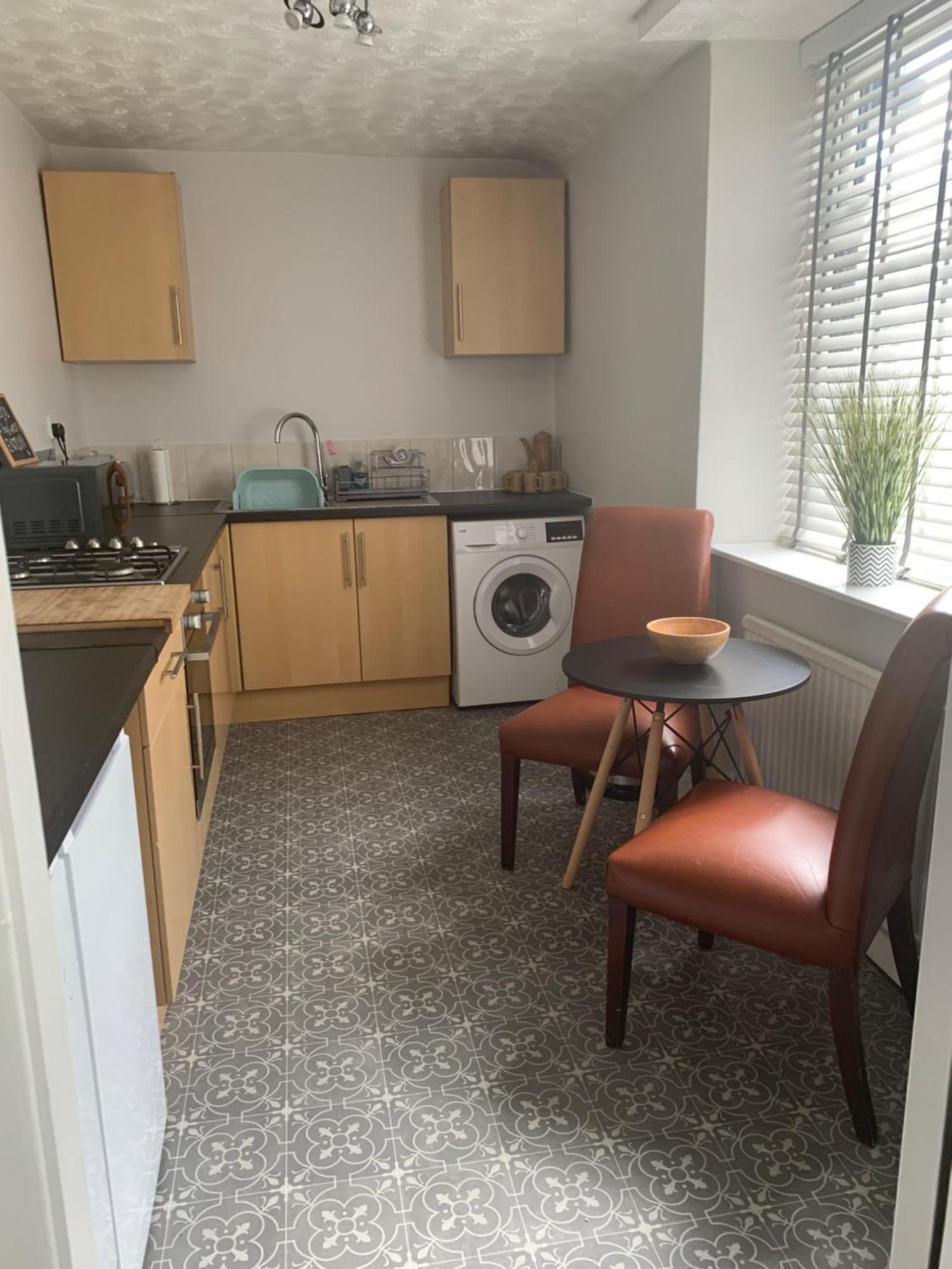 The Greens Apartment Farnworth Bagian luar foto